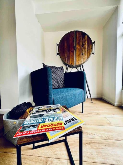 Entire Modern House In Tamworth - 2 Double Beds + Free Parking Villa Eksteriør billede